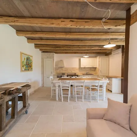 Krug With 3 Bedroom And A Pool Immersed In Nature Near Buje Villa Kremenje