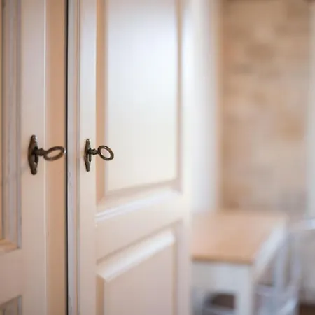 Krug With 3 Bedroom And A Pool Immersed In Nature Near Buje * Kremenje