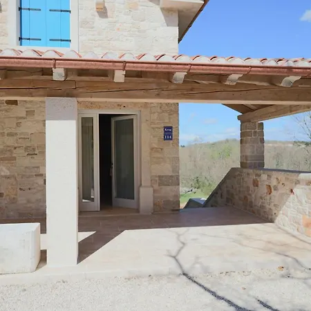 Villa Krug With 3 Bedroom And A Pool Immersed In Nature Near Buje